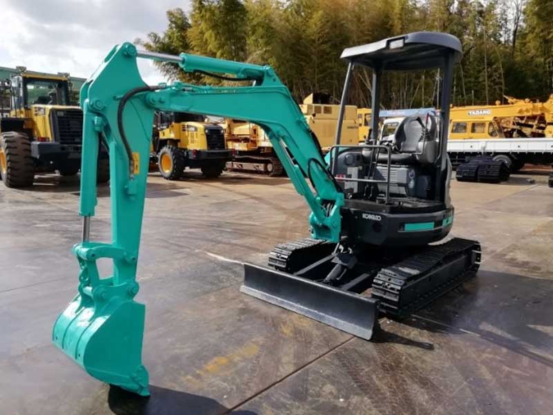 Kobelco SK27SR 800x600